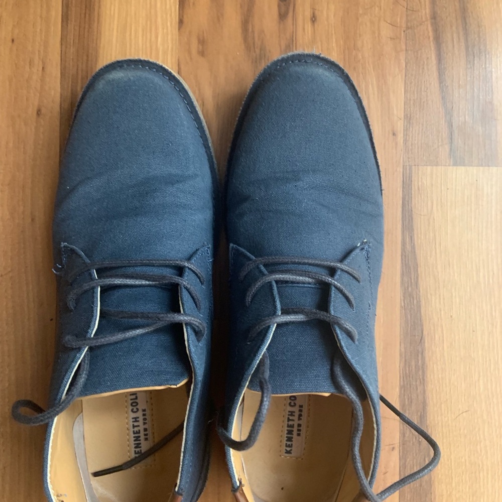Kenneth Cole, Boys shoes